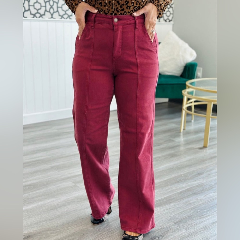 NWT - Judy Blue Burgundy Straight Leg Denim Stretch Jeans - Woman's Size 0